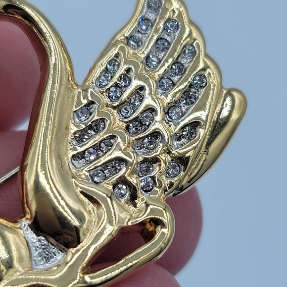 Vintage Butler Pair Of Swans Crystal Goldtone Brooch #650 - Picture 7 of 10